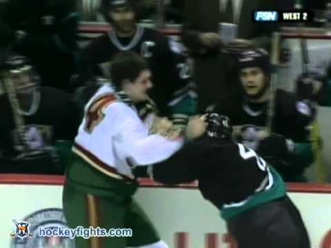 Derek Boogaard vs Trevor Gillies Nov 6, 2005